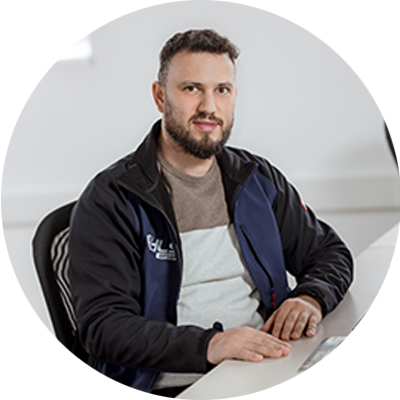 menadi alex kontakt